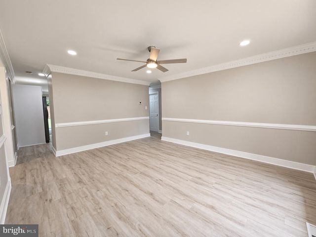 416 VIRGINIA AVE, Herndon, VA 20170