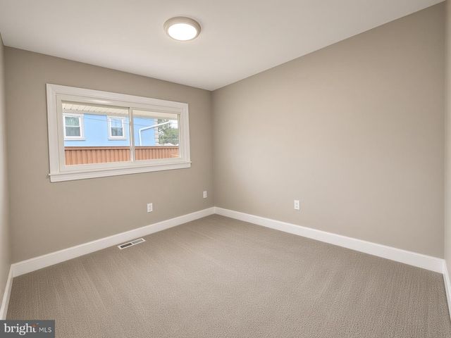 416 VIRGINIA AVE, Herndon, VA 20170