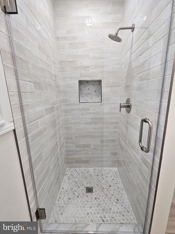 416 VIRGINIA AVE, Herndon, VA 20170