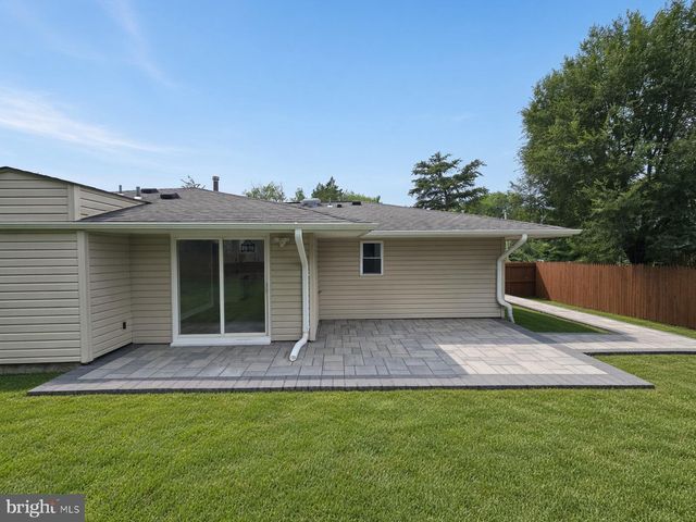 416 VIRGINIA AVE, Herndon, VA 20170
