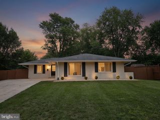 416 VIRGINIA AVE, Herndon, VA 20170