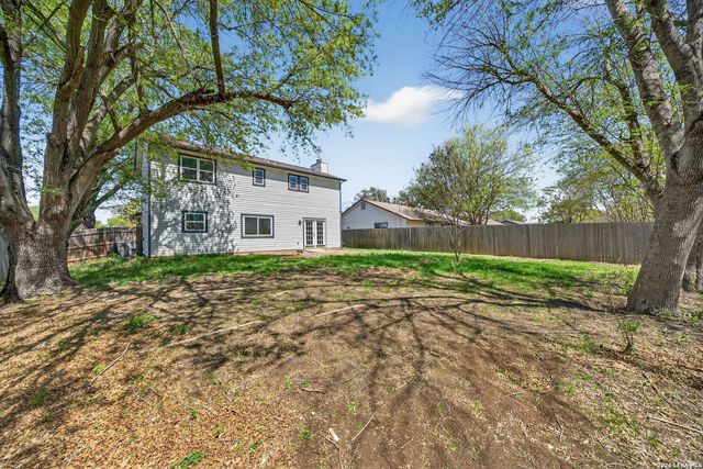 9814 Broad Forest, San Antonio, TX 78250