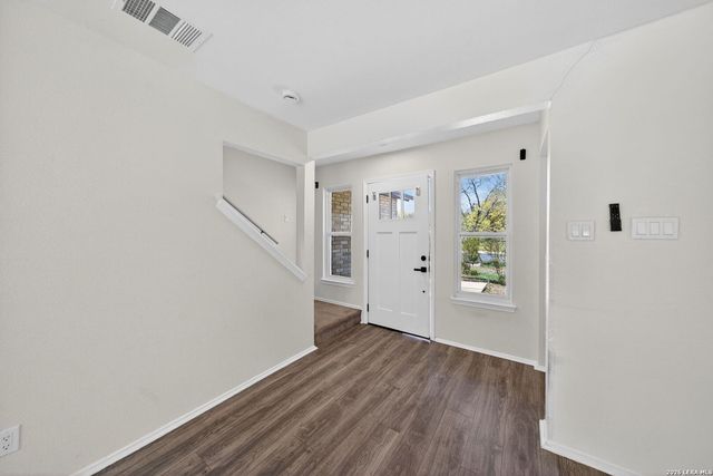 9814 Broad Forest, San Antonio, TX 78250