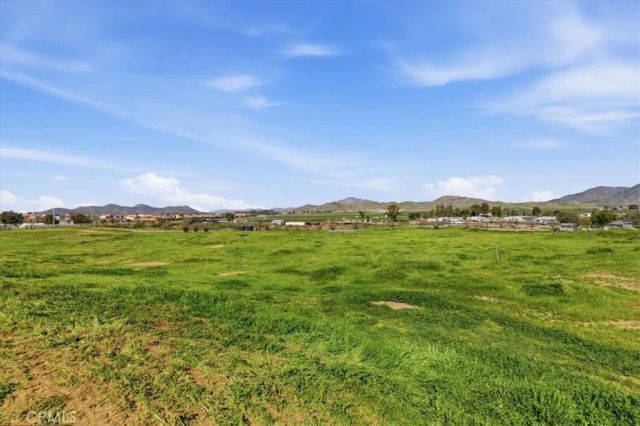 30100 Maxine, Menifee, CA 92584
