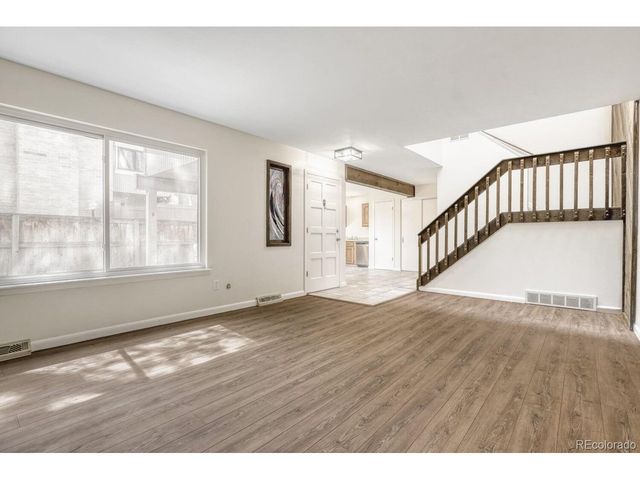 1231 S Yosemite Way 71, Denver, CO 80247