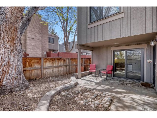 1231 S Yosemite Way 71, Denver, CO 80247