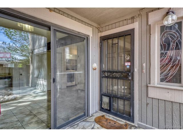 1231 S Yosemite Way 71, Denver, CO 80247