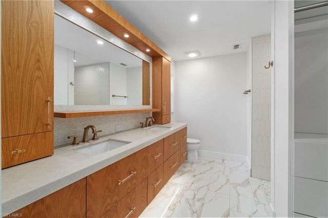 25360 Fairway Dunes CT, Bonita Springs, FL 34135