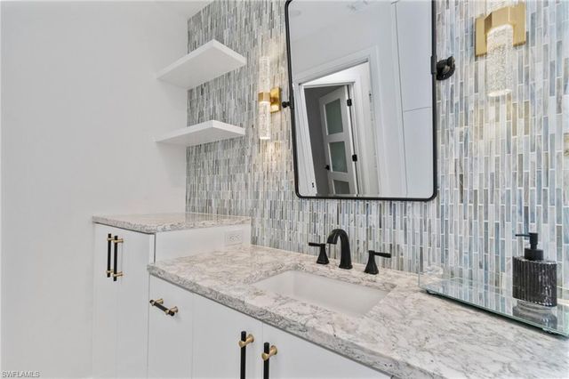 25360 Fairway Dunes CT, Bonita Springs, FL 34135