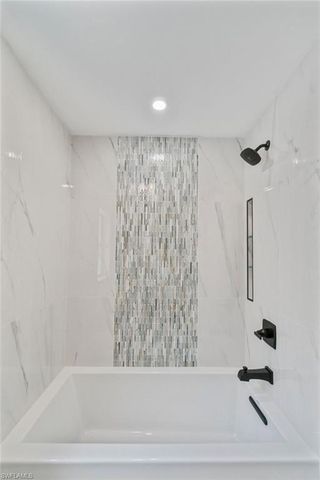 25360 Fairway Dunes CT, Bonita Springs, FL 34135