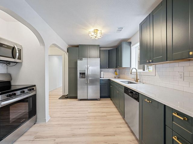 4756 Shasta Way, Klamath Falls, OR 97603