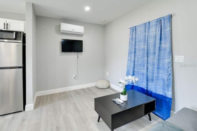 8734 OSAGE DRIVE, Tampa, FL 33634