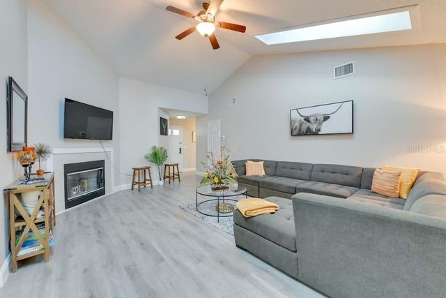 8734 OSAGE DRIVE, Tampa, FL 33634