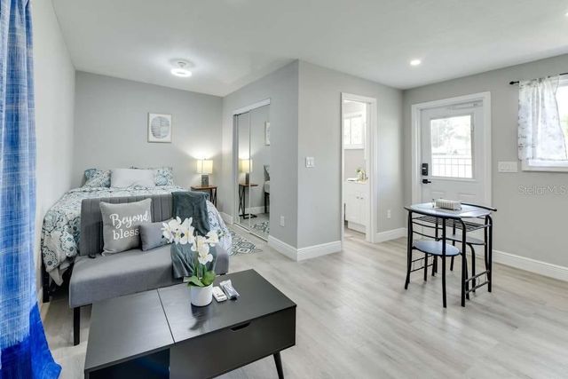 8734 OSAGE DRIVE, Tampa, FL 33634