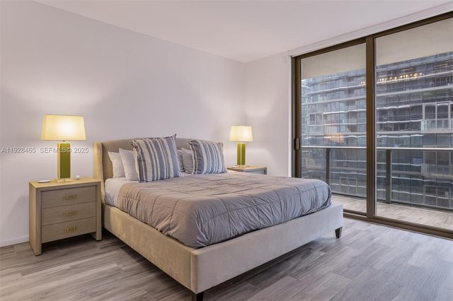 801 S Miami Ave 4205, Miami, FL 33130