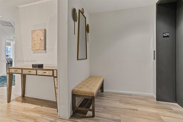 801 S Miami Ave 4205, Miami, FL 33130