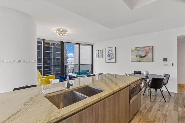 801 S Miami Ave 4205, Miami, FL 33130