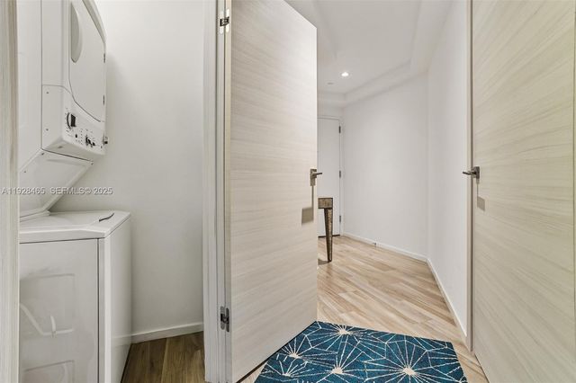 801 S Miami Ave 4205, Miami, FL 33130