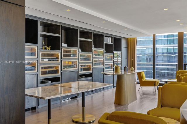 801 S Miami Ave 4205, Miami, FL 33130