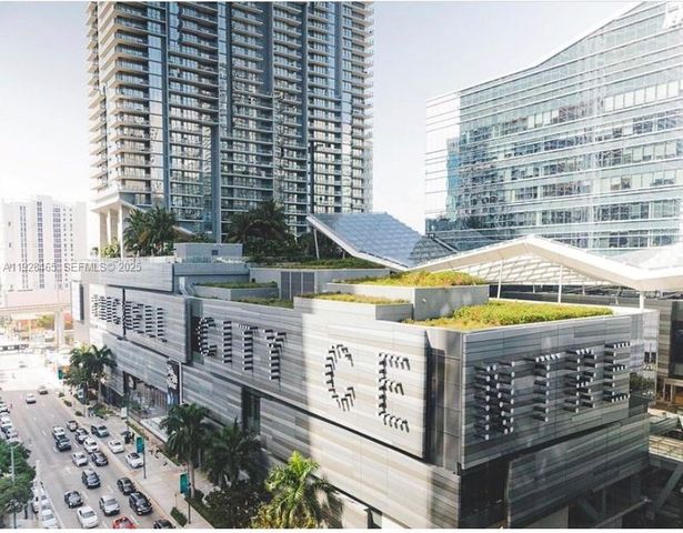 801 S Miami Ave 4205, Miami, FL 33130