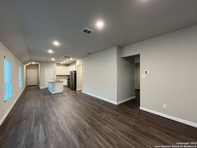 15015 Homing Meadow, San Antonio, TX 78253