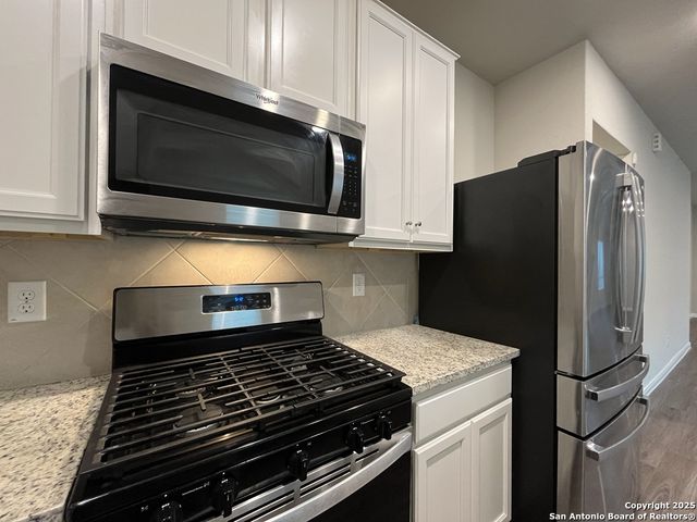 15015 Homing Meadow, San Antonio, TX 78253