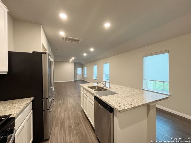 15015 Homing Meadow, San Antonio, TX 78253