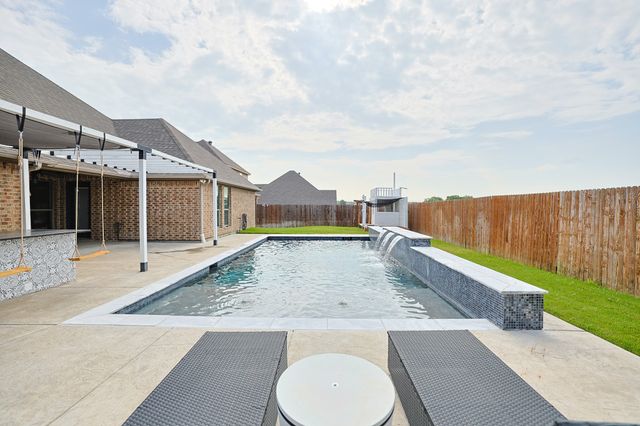 120 Whitetail Drive, Willow Park, TX 76008