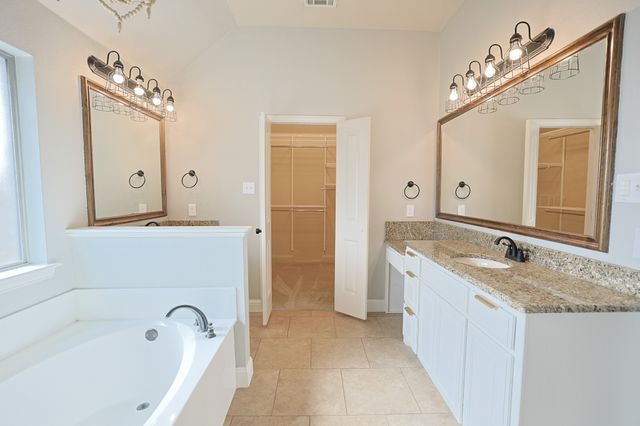120 Whitetail Drive, Willow Park, TX 76008