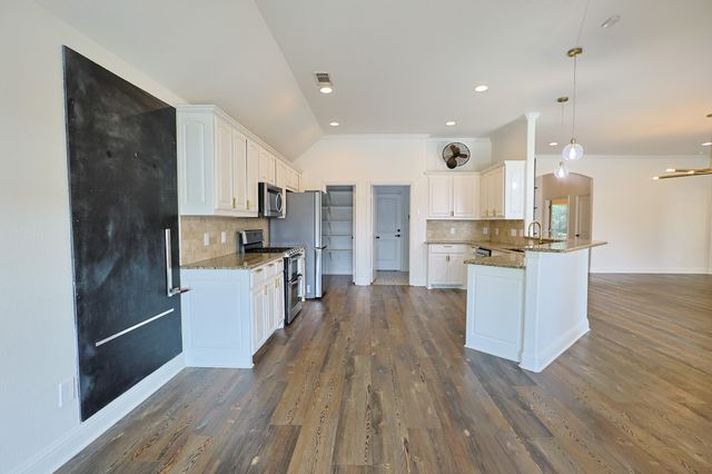 120 Whitetail Drive, Willow Park, TX 76008
