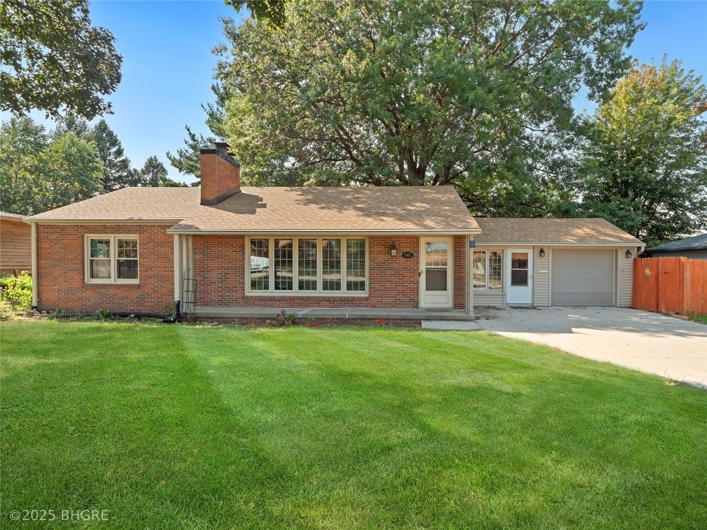 5410 SW 20th Street, Des Moines, IA 50315
