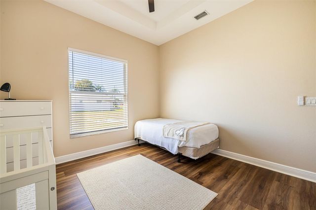 613 SE 4TH PLACE, Cape Coral, FL 33990