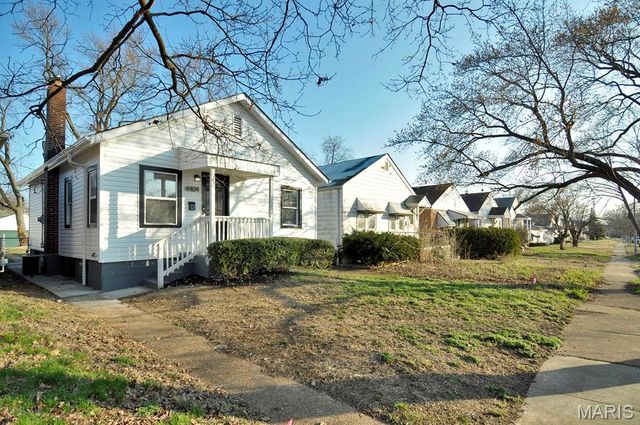 4404 S 39th Street, St Louis, MO 63116