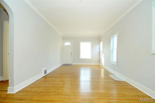 4404 S 39th Street, St Louis, MO 63116