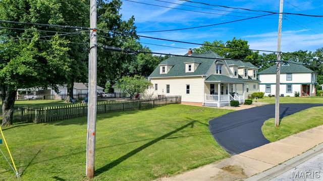 104 W North Street, Eureka, MO 63025