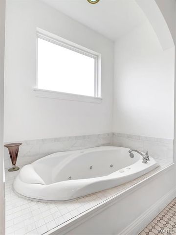104 W North Street, Eureka, MO 63025