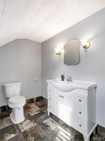 104 W North Street, Eureka, MO 63025
