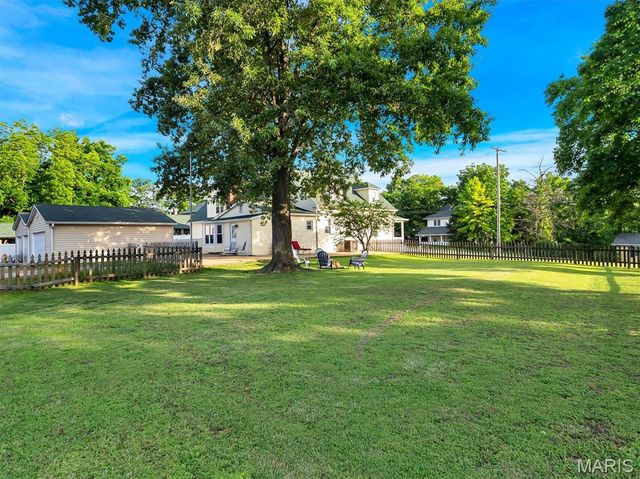 104 W North Street, Eureka, MO 63025