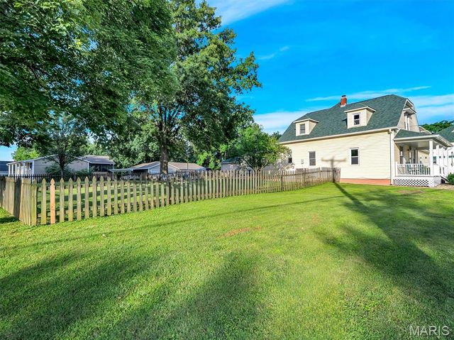 104 W North Street, Eureka, MO 63025