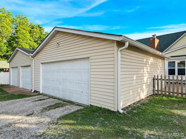 104 W North Street, Eureka, MO 63025