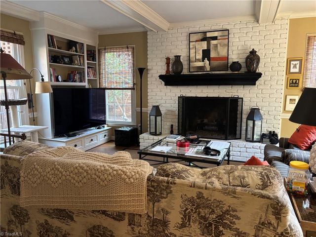813 Chancy Lane, Winston-salem, NC 27104
