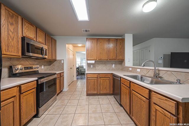 216 Hereford Street, Cibolo, TX 78108