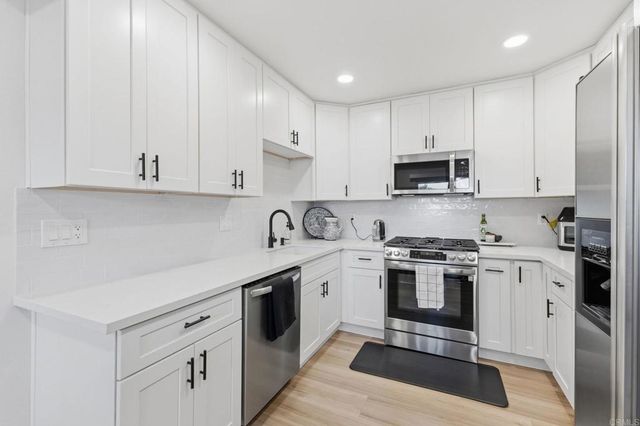 968 Marlin Drive, Vista, CA 92084