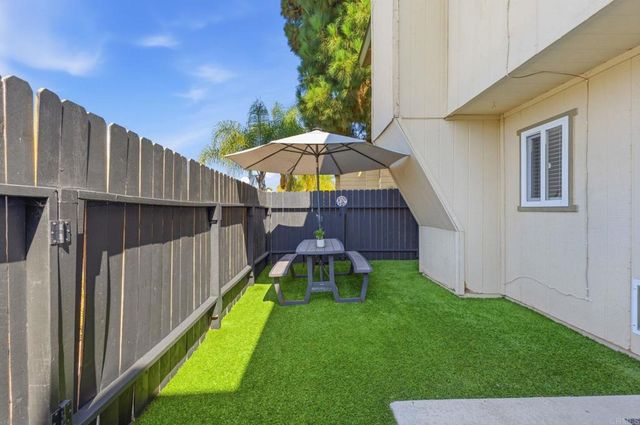 968 Marlin Drive, Vista, CA 92084