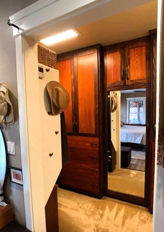 126 Center St, Jackson, CA 95642