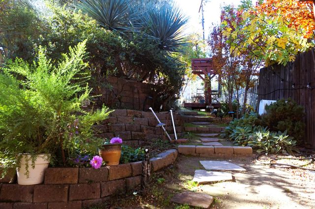 126 Center St, Jackson, CA 95642