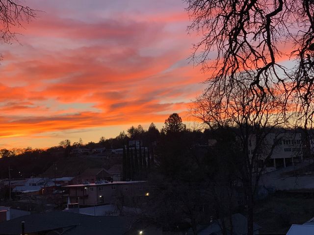 126 Center St, Jackson, CA 95642