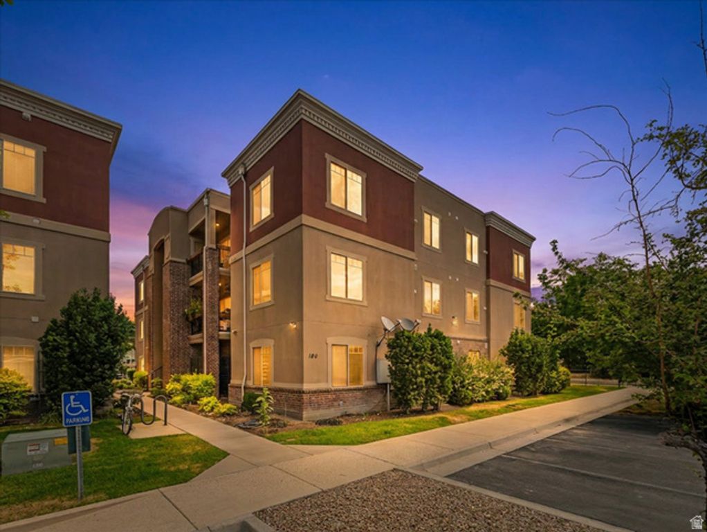 190 E BELMONT AVE #9, Salt Lake City, UT 84111 — exterior