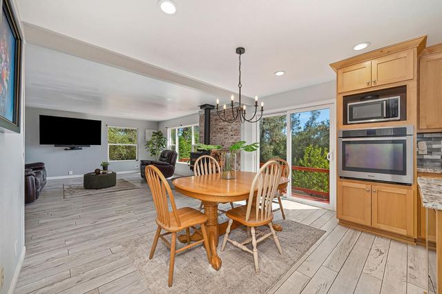9305 Mosquito Rd, Placerville, CA 95667