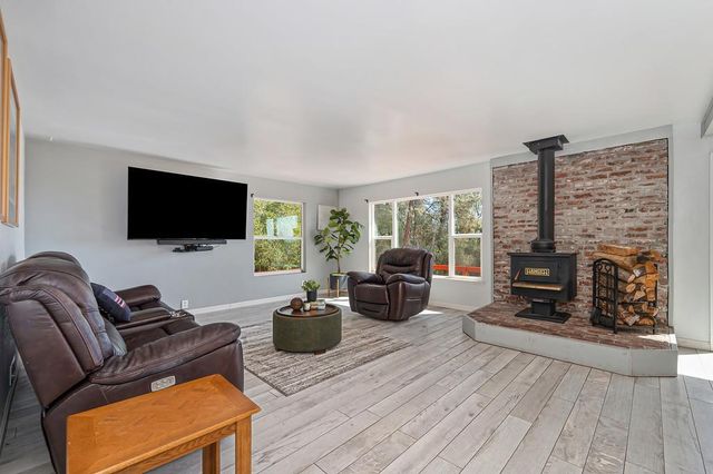 9305 Mosquito Rd, Placerville, CA 95667